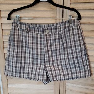 3/35 Women's Rue21 preppy plaid, black brown and White sz L